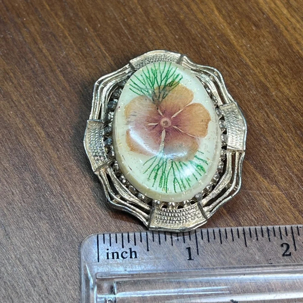 Vtg Gold Tone Pressed Flower Resin Brooch Pendant Mid Century Botanical Pin